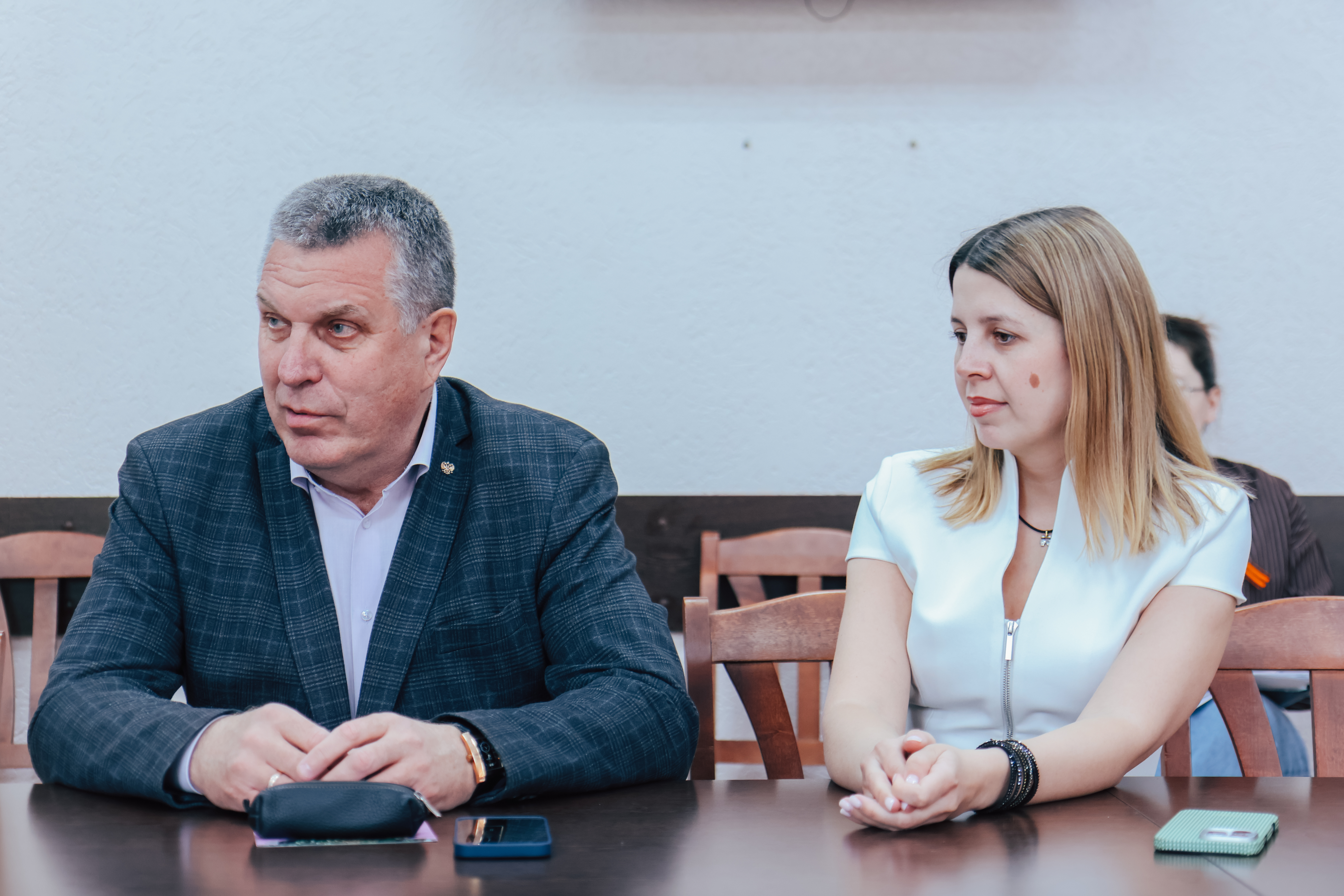 ФОТО к новости: Ректор НГПУ встретился со студентками — чемпионками России по спортивной аэробике