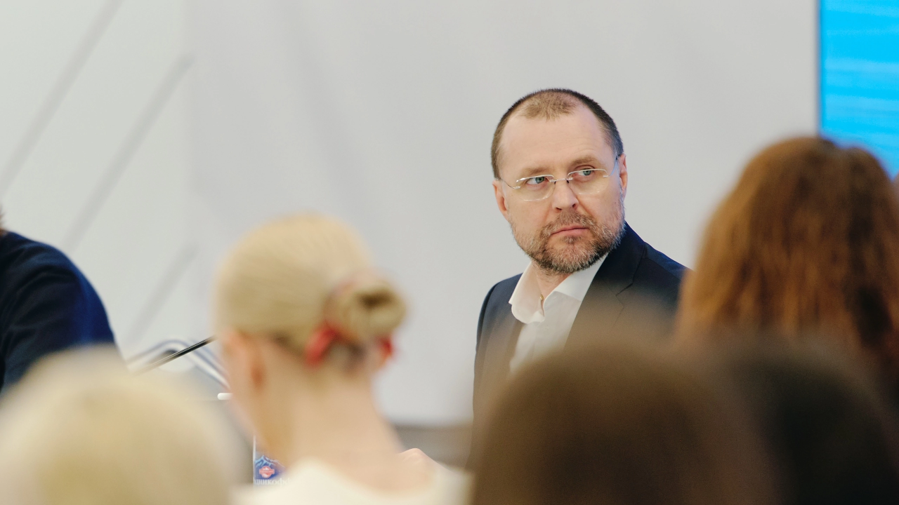 ФОТО к новости: Сергей Кравцов обсудил Стратегию развития образования с участниками Всероссийского родительского комитета