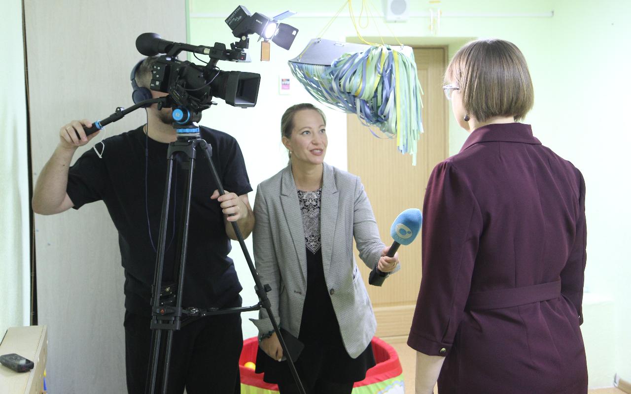 ФОТО к новости: В НГПУ рассказали журналистам ОТС, как детские сады работали в советское время