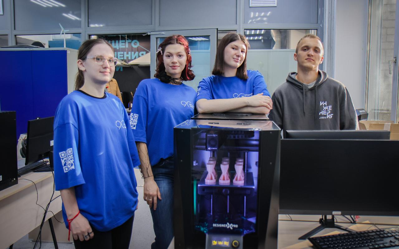 ФОТО к новости: НГПУ передаст 500 комплектующих для дронов в зону проведения СВО