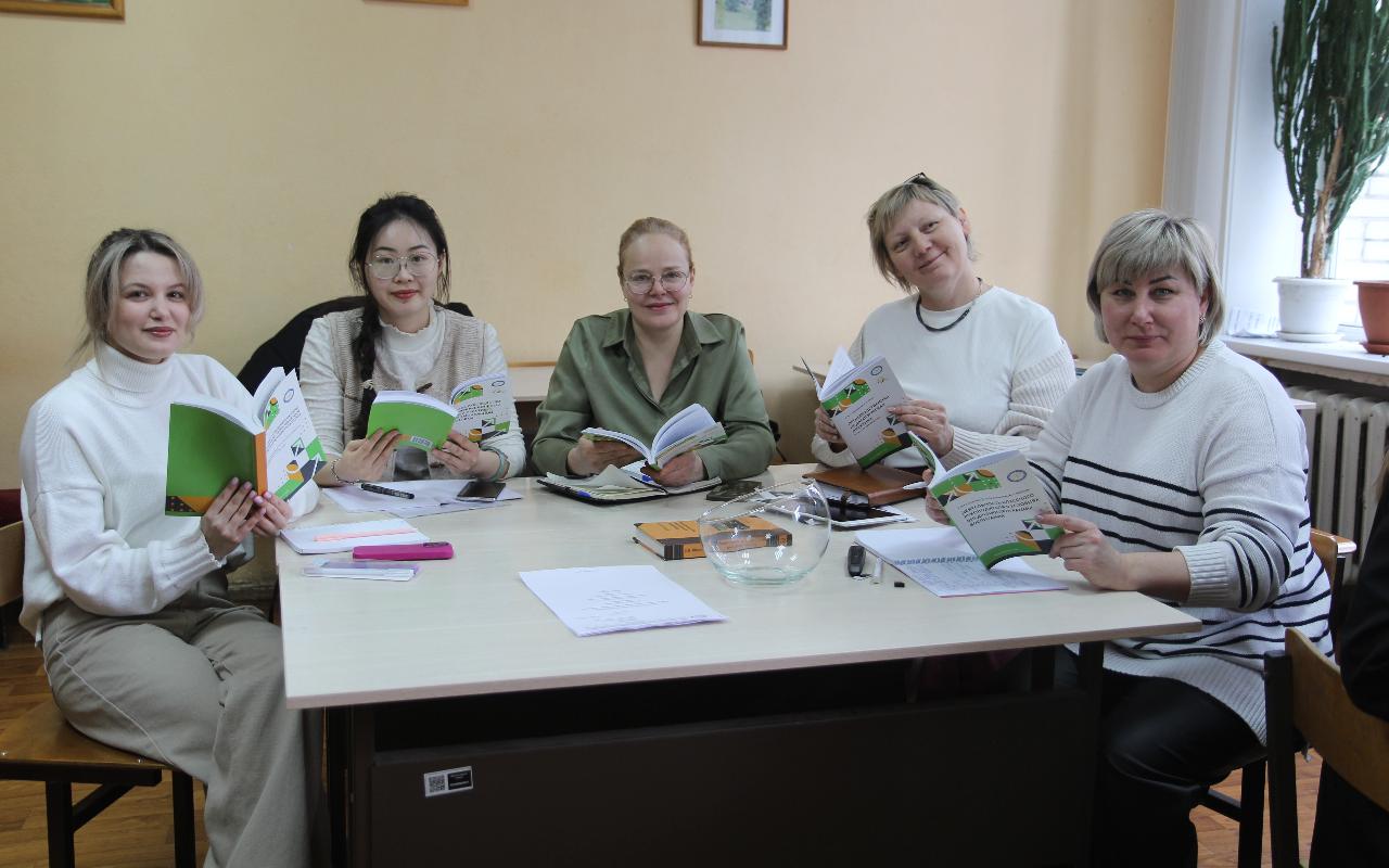 ФОТО к новости: Аспиранты НГПУ рассказали о том, что они сделали для развития системы российского образования