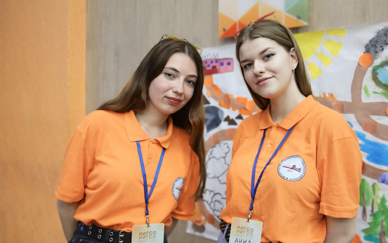 ФОТО к новости: Поздравление и.о ректора НГПУ Сергея Александровича Нелюбова с Днём молодежи! 