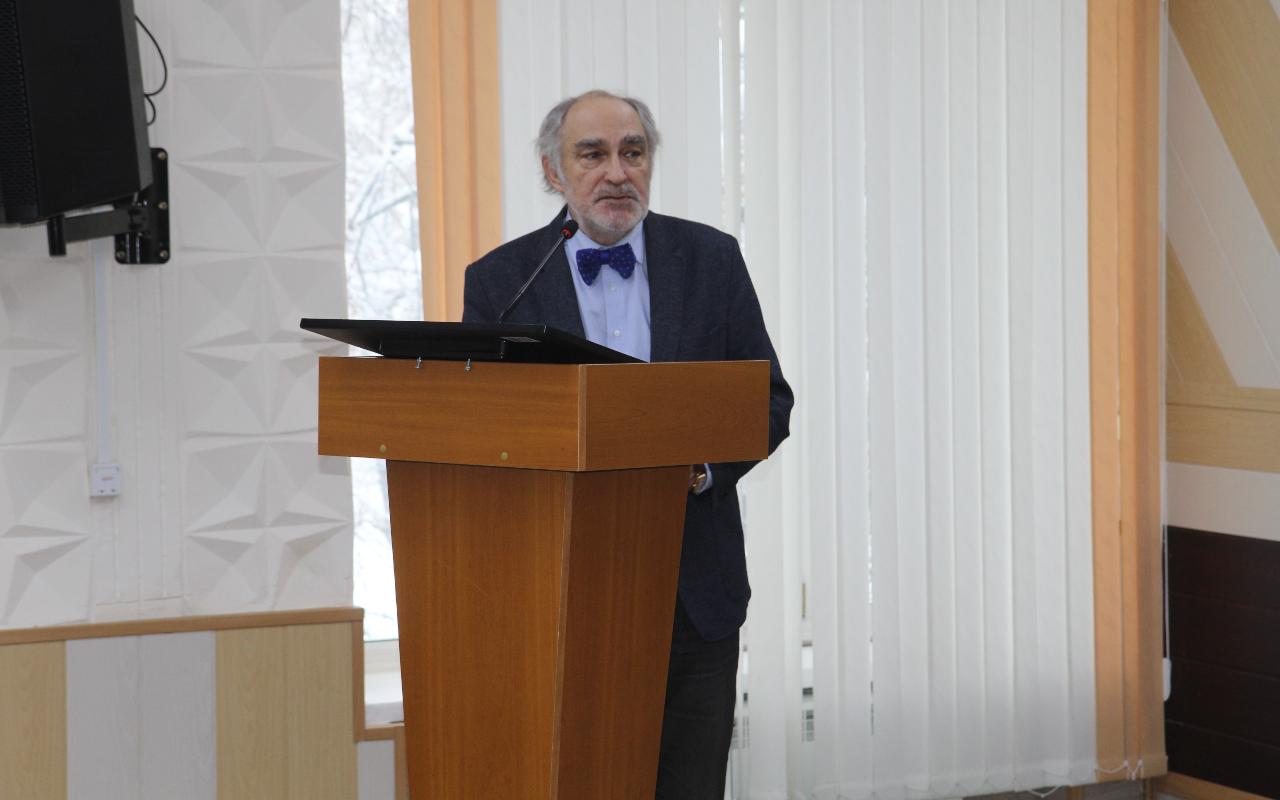 ФОТО к новости: Дневник ПедСибири: профессиональное взаимодействие как ключ к становлению национальной системы образования