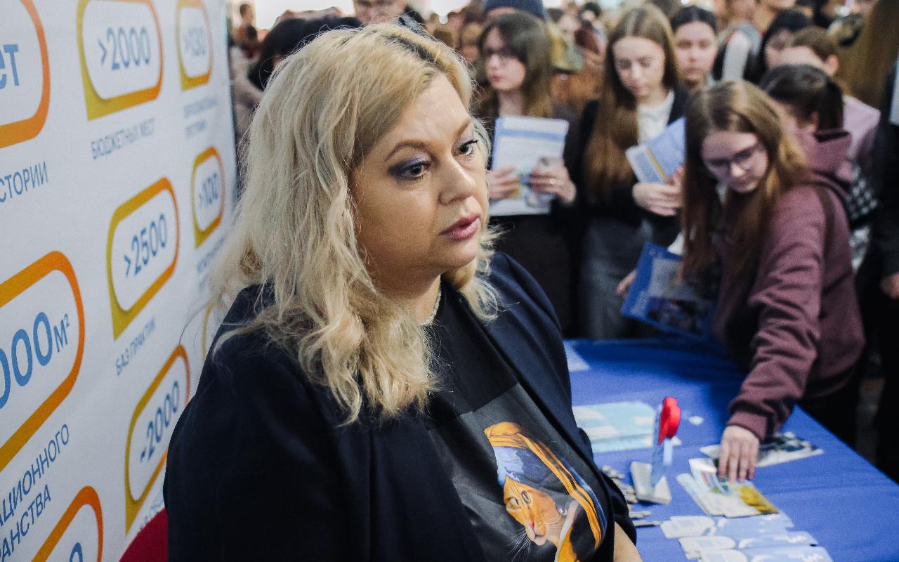 ФОТО к новости: День открытых дверей вузов Новосибирской области: НГПУ — в центре внимания абитуриентов