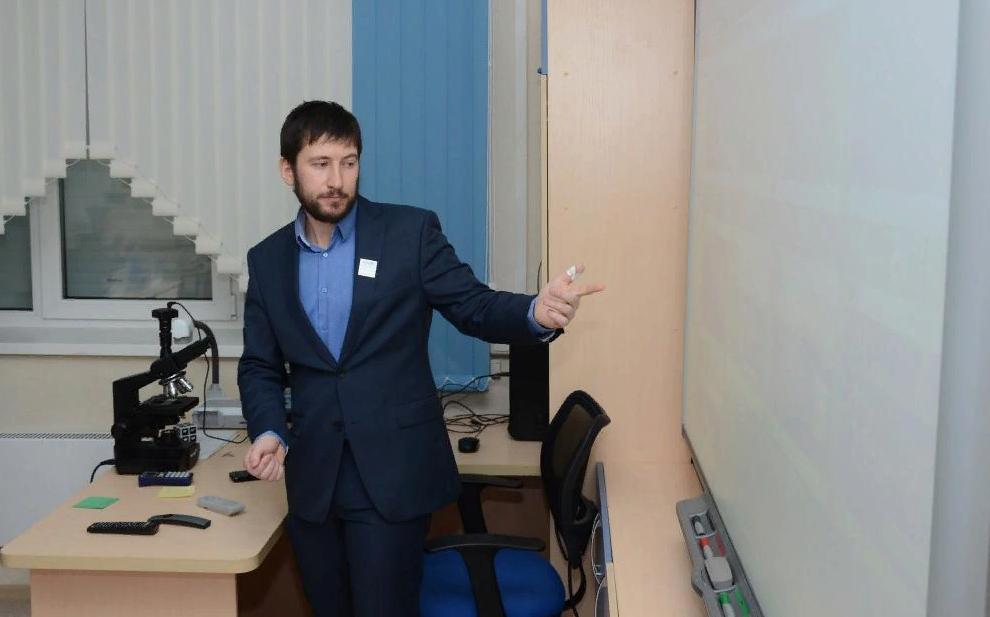 ФОТО к новости: Преподаватель НГПУ выиграл грант от Яндекс