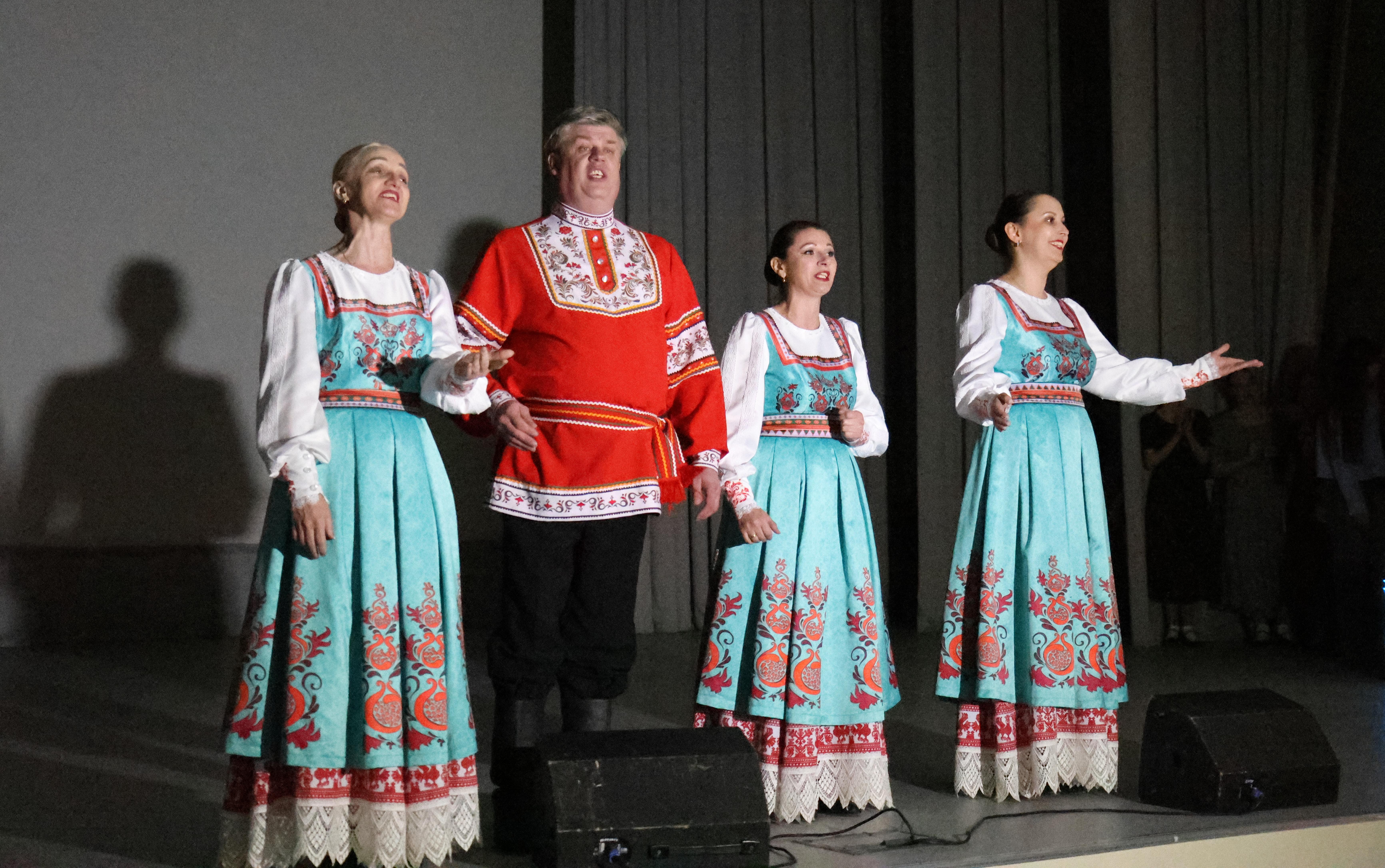 ФОТО к новости: Свет в темноте: концерт «Наследники Великой Победы» в НГПУ