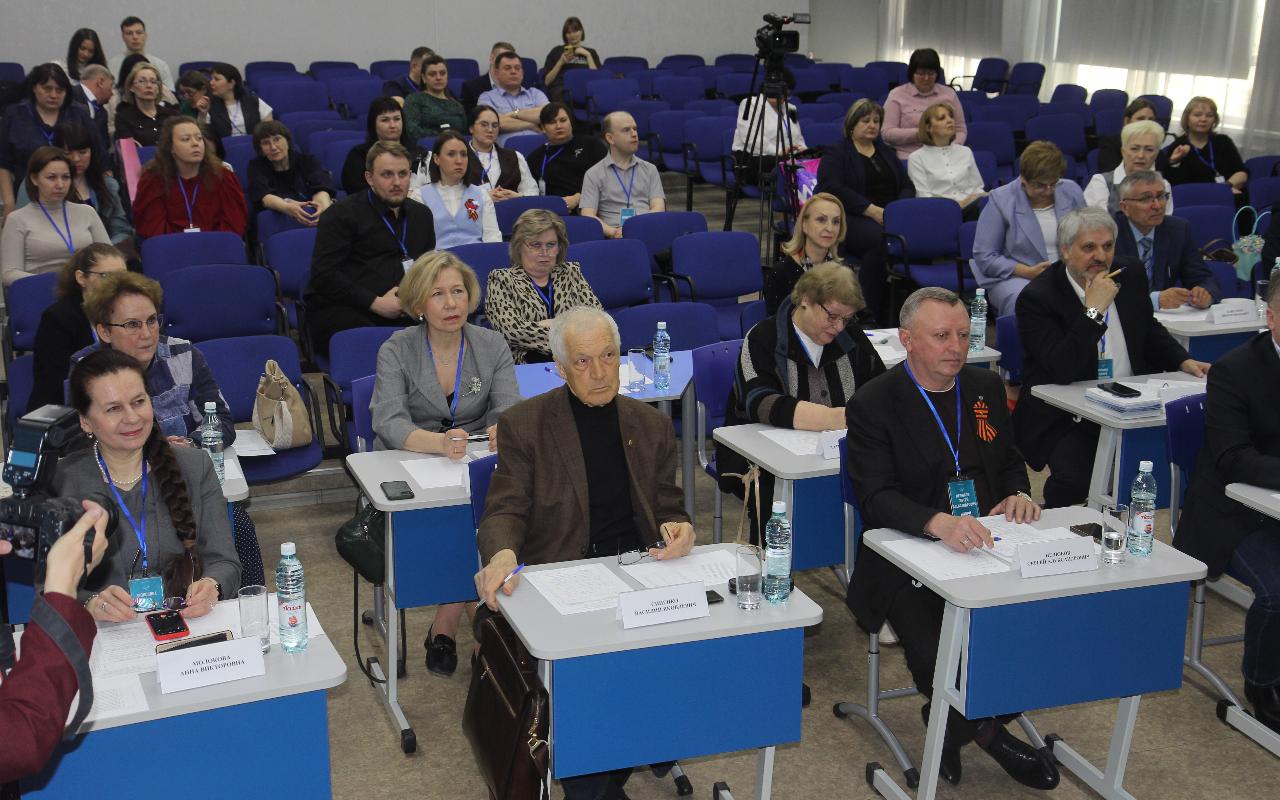 ФОТО к новости: Ректор НГПУ Сергей Нелюбов: «Конкурс «Учитель года» - одно из главных событий педагогической жизни региона»