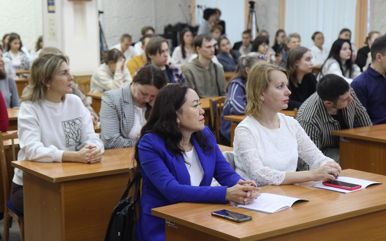 ФОТО к новости: Дневник ПедСибири: компетенции педагога в цифровую эпоху