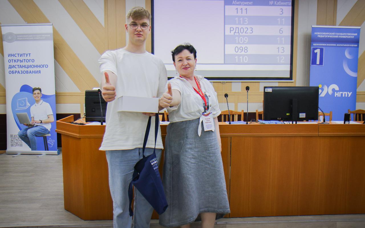 ФОТО к новости: 1000 доверенных встреч: НГПУ остаётся выбором №1 