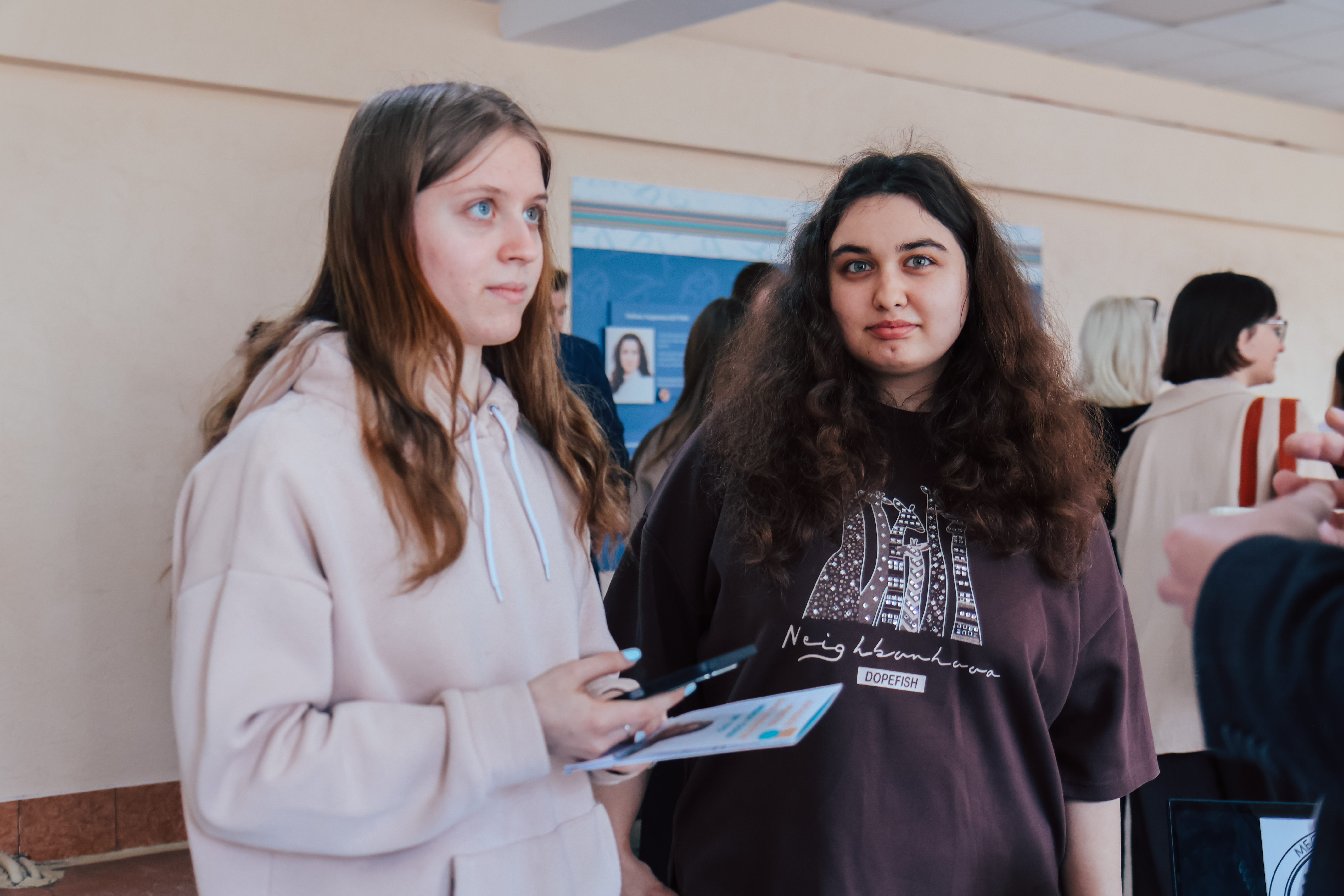 ФОТО к новости: Работодатели и будущие учителя встретились в НГПУ на Дне работодателя