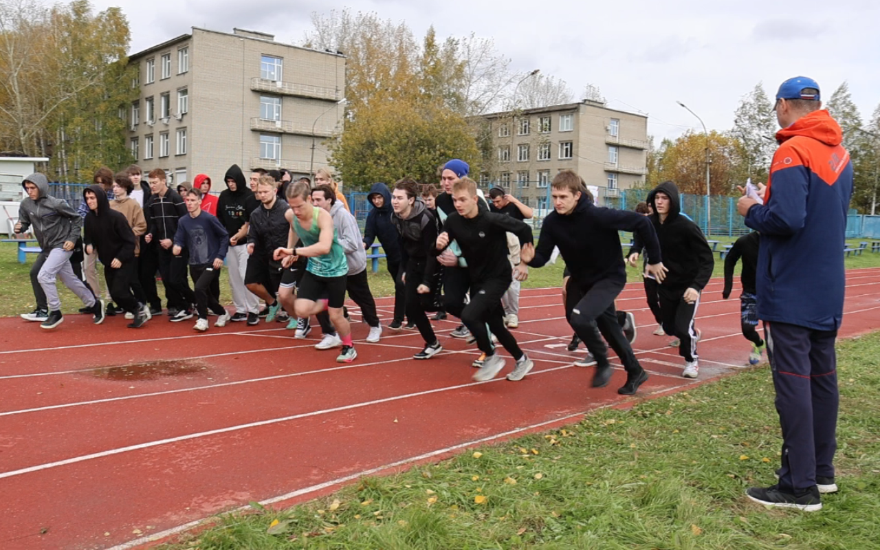ФОТО к новости: НГПУ принял участие во Всероссийской акции «СТУДзаБЕГ»