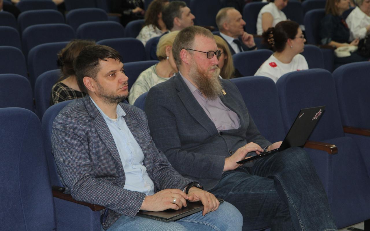 ФОТО к новости: Студенты НГПУ смогут защищать свои бизнес-стартапы как выпускные квалификационные работы