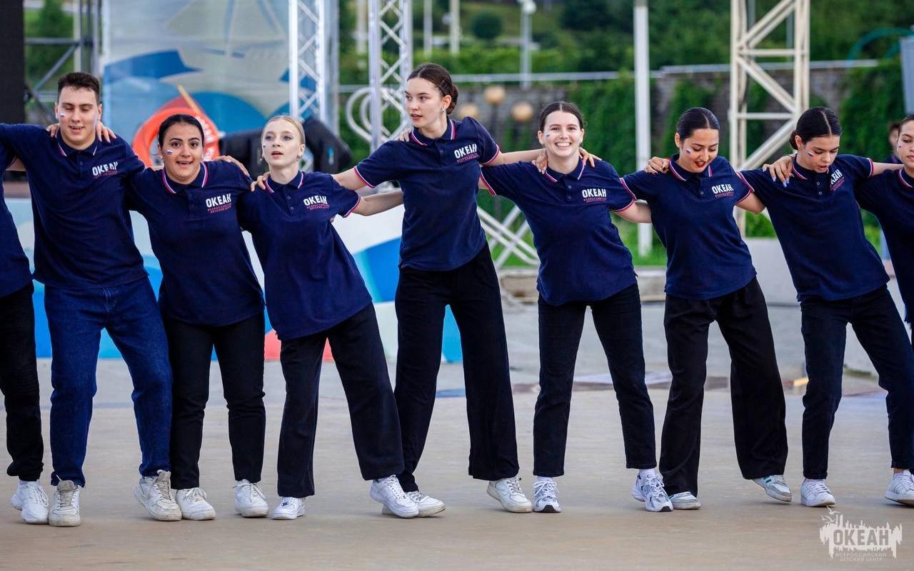 ФОТО к новости: Студентка НГПУ стала призером конкурса «Лучший вожатый ВДЦ «Океан» – 2024