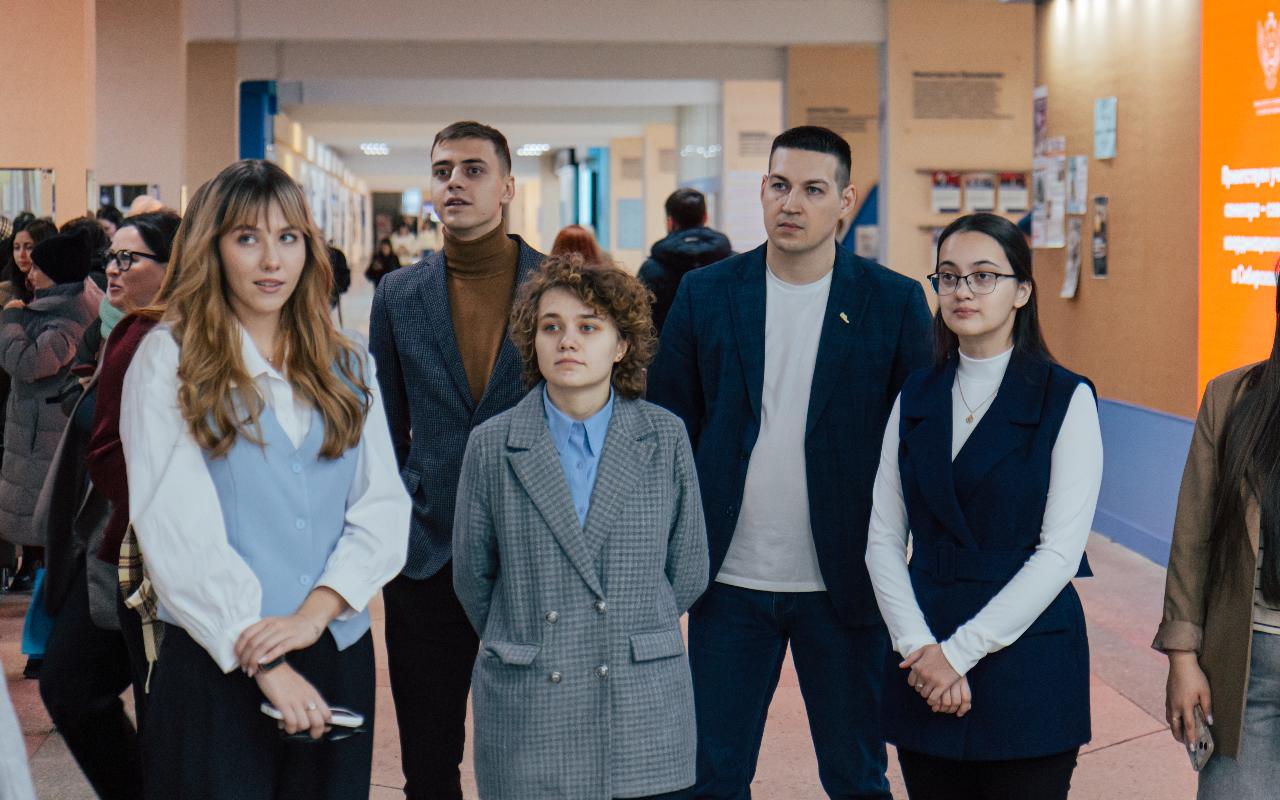 ФОТО к новости: В НГПУ обсудили развитие студенческого профсоюзного движения в Сибирском федеральном округе