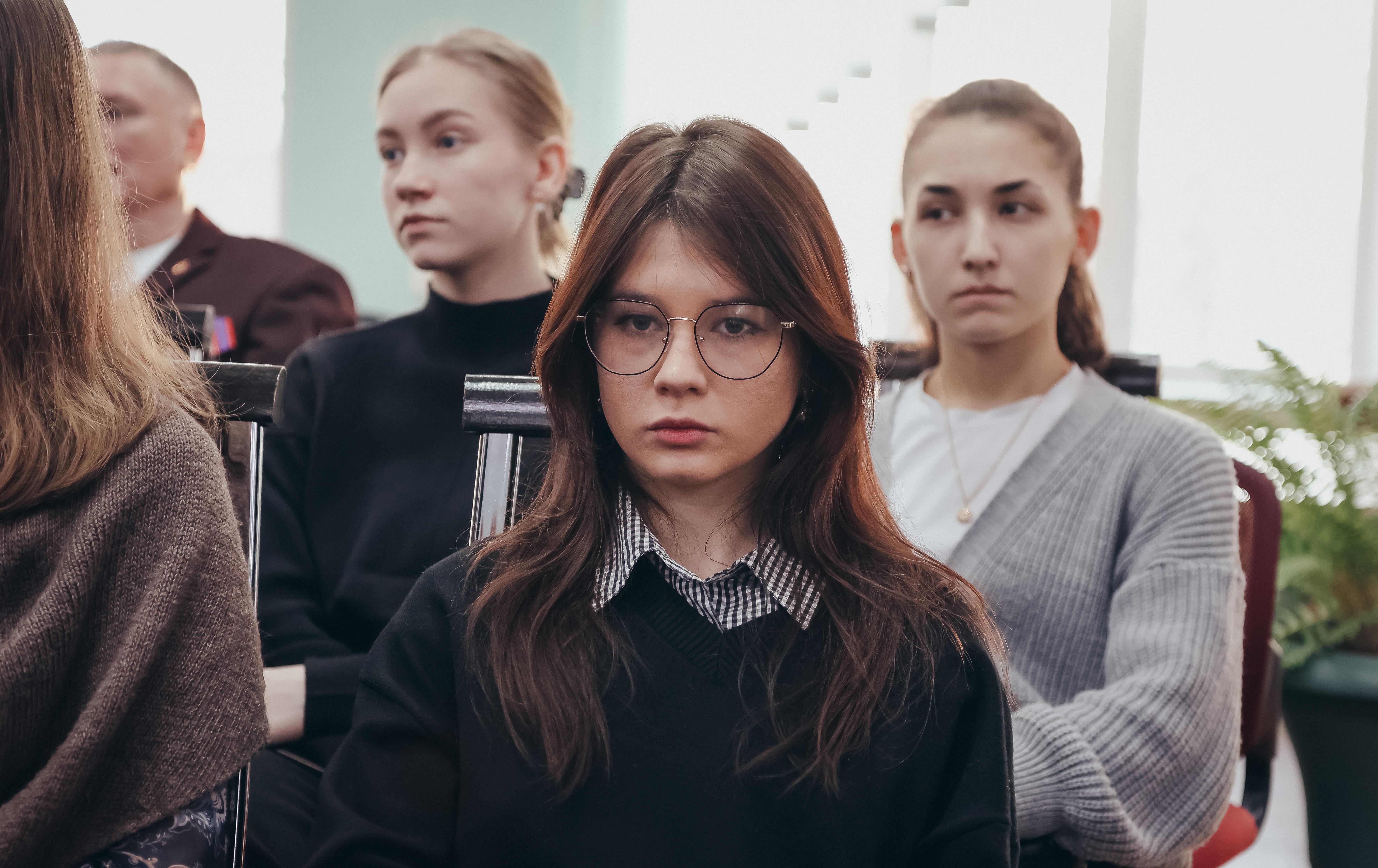 ФОТО к новости: «Время героев»: в НГПУ обсудили, что вдохновляет человека на подвиг