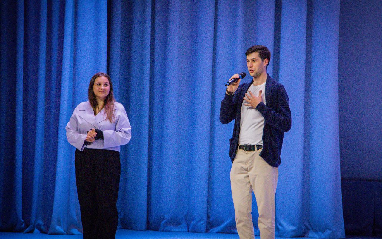 ФОТО к новости: Яркие номера, громкие аплодисменты и заслуженные награды: в НГПУ прошёл Гала-концерт Кубка студенческого творчества – 2025