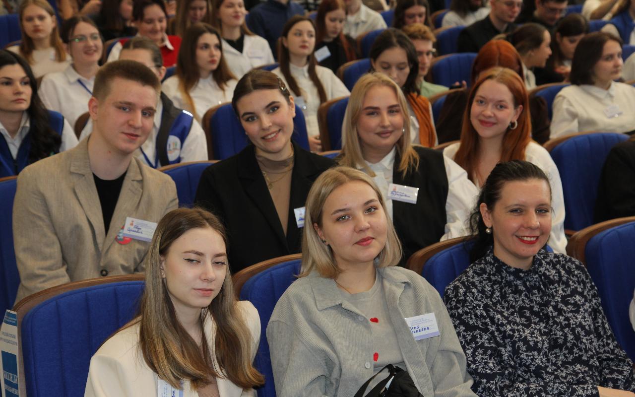 ФОТО к новости: Педагогика – сфера, где сбываются мечты: студенты НГПУ успешно выступили на Форуме молодых педагогов города Новосибирска