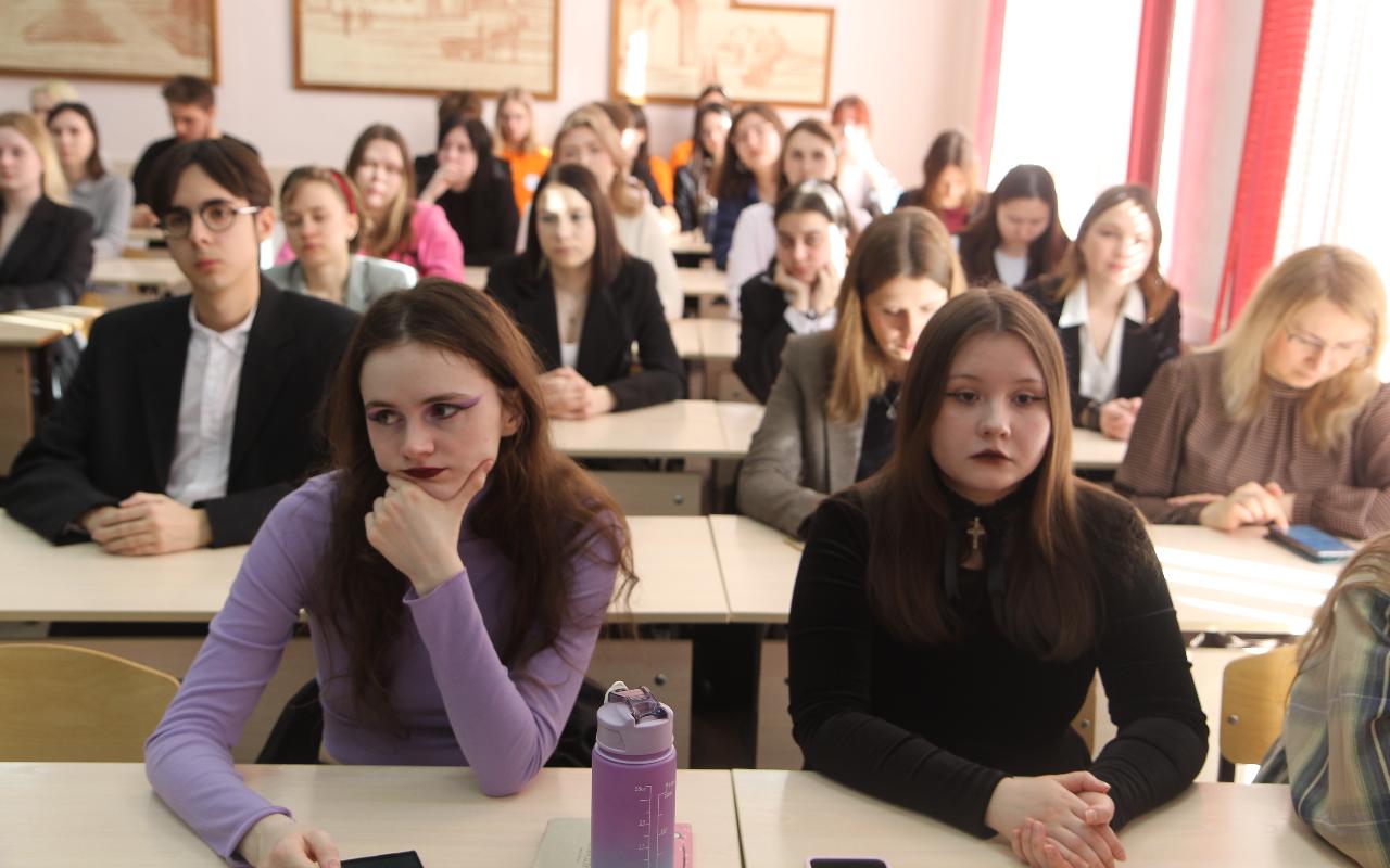 ФОТО к новости: Замечательный исследователь и стойкий человек: в НГПУ почтили память Людмилы Ивановны Дремовой