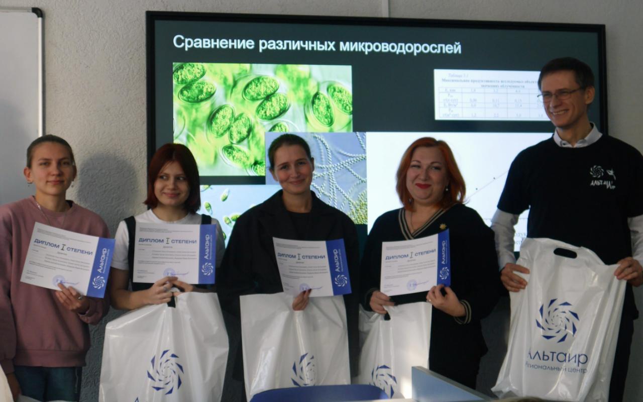 ФОТО к новости: Дневник ПедСибири. Как современные студенты решают мировые проблемы: в НГПУ прошёл финал Педагогической олимпиады