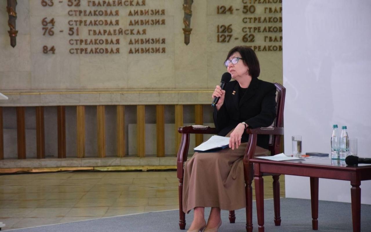 ФОТО к новости: Наказ памяти: в рамках Декады в память о геноциде советского народа обсудили вопросы исторического наследия