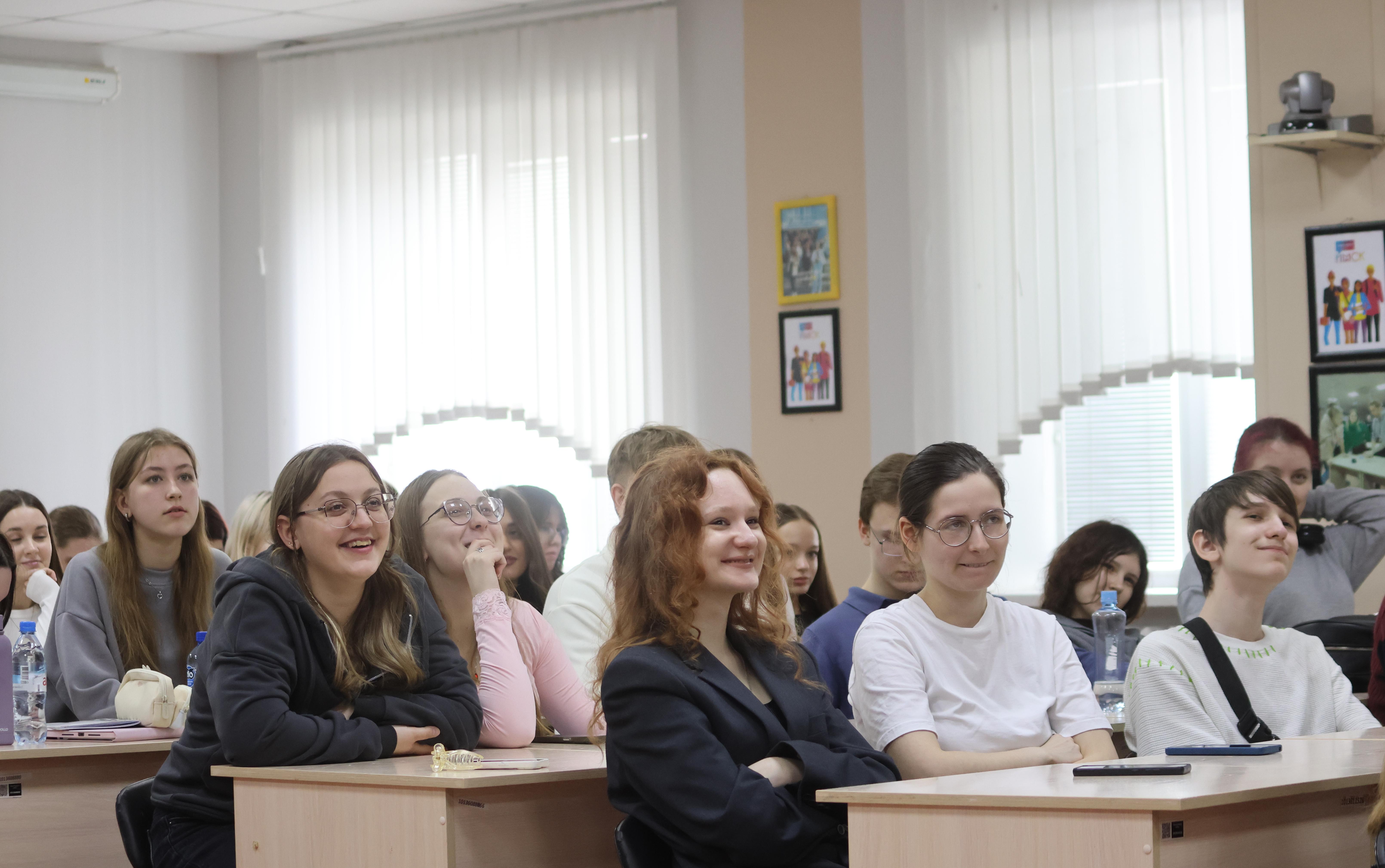 ФОТО к новости: «Разговоры о важном»: посвятить жизнь небу и Родине