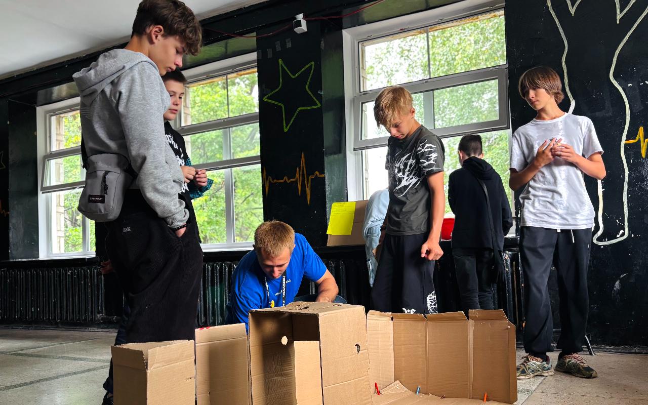 ФОТО к новости: «ИНЖЕНЕРиЯ» на выезде: как в лагере «Чкаловец» строили будущее