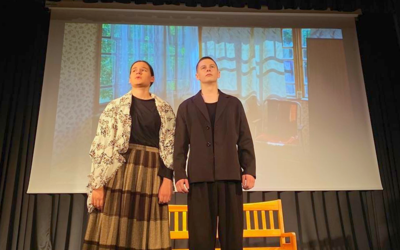 ФОТО к новости: «Ожившие полотна»: студенты ИКиМП НГПУ представили театрализованный дивертисмент в рамках «Ночи музеев»