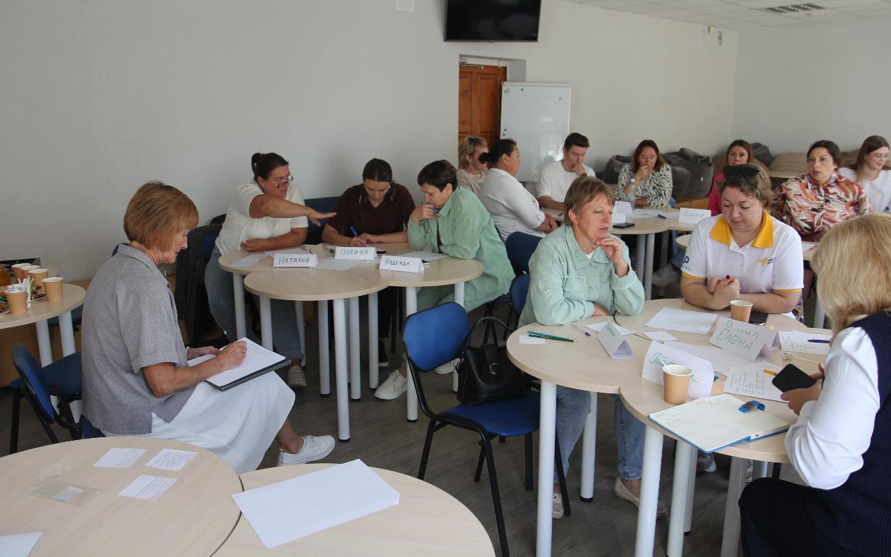 ФОТО к новости: Что самое важное: педагоги Новосибирской области в НГПУ поделились опытом проведения «Разговоров о важном» 