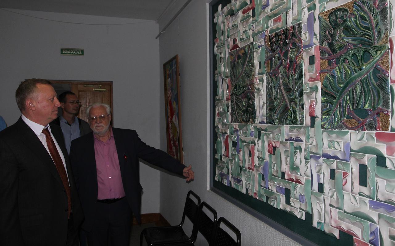 ФОТО к новости: Институт с богатыми традициями: и.о. ректора познакомился с работой ИИ НГПУ