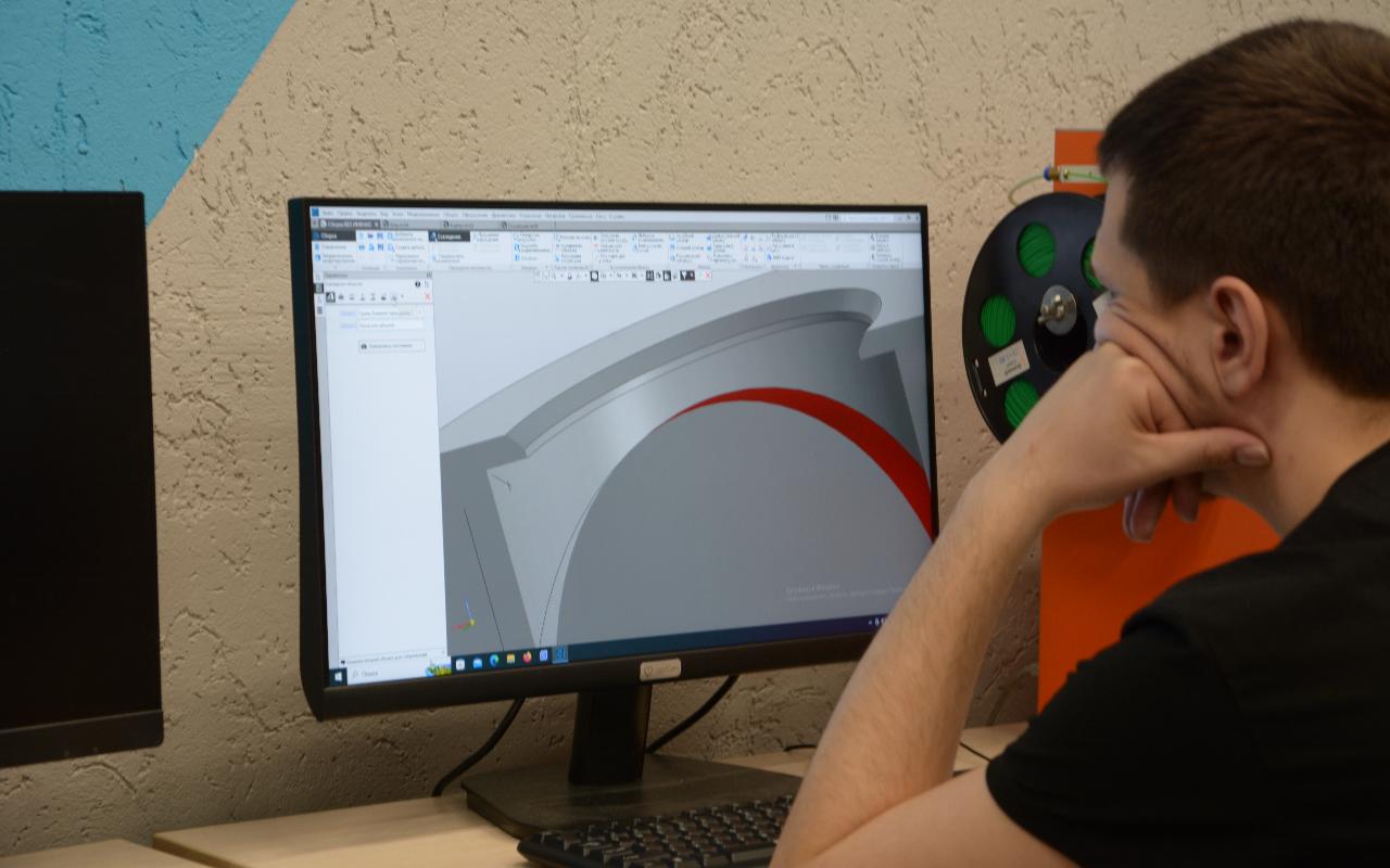 ФОТО к новости: Технопарк НГПУ: подведены итоги олимпиад по 3D-моделированию и прототипированию