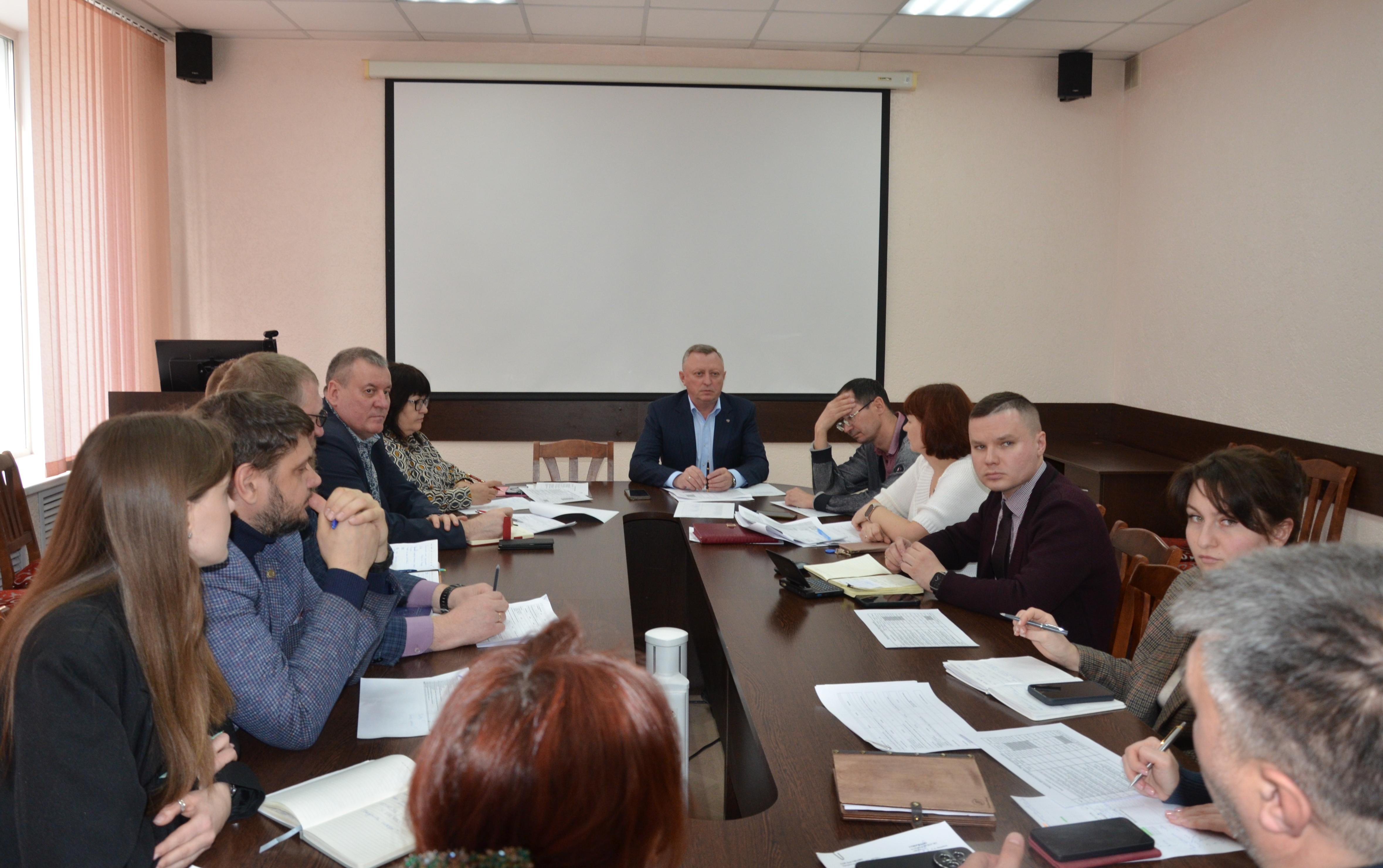 ФОТО к новости: Обновление инфраструктуры НГПУ: четкое планирование как основа хорошего результата 