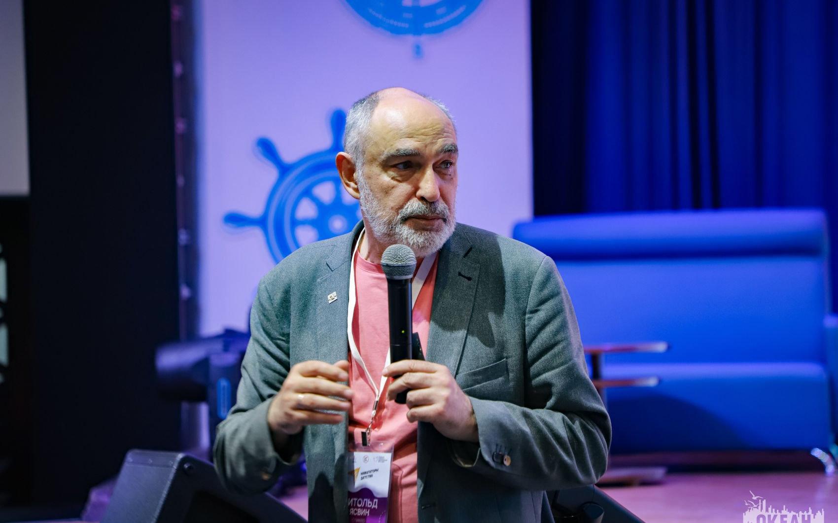 ФОТО к новости: Реализацию национальных образовательных стандартов обсудят на «Педагогической Сибири»