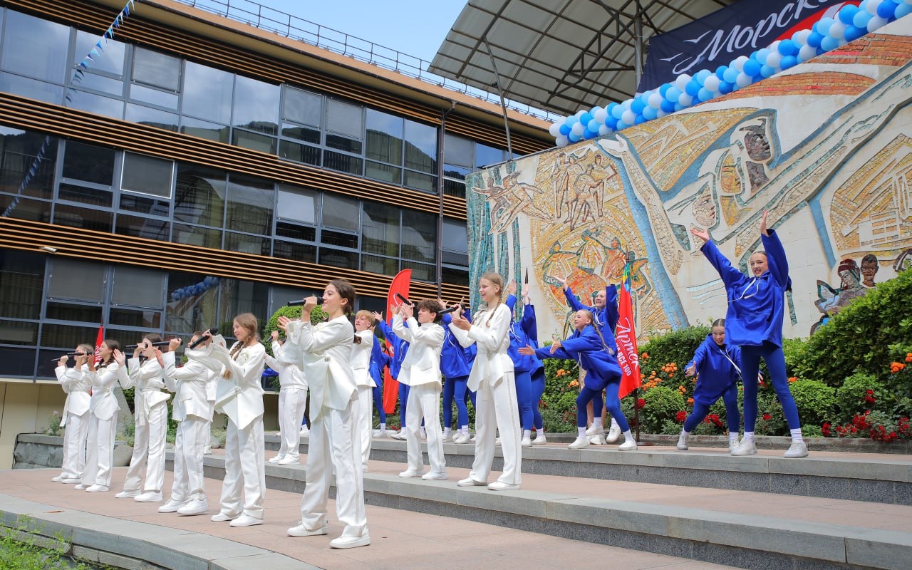 ФОТО к новости: 100 лет легенде: Международный детский центр «Артек» отметил вековой юбилей