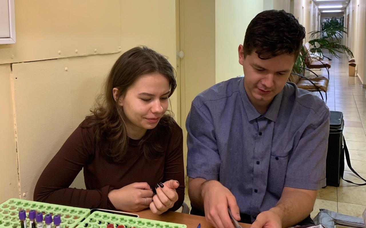 ФОТО к новости: В НГПУ прошла донорская акция «Наш дар во имя жизни!»