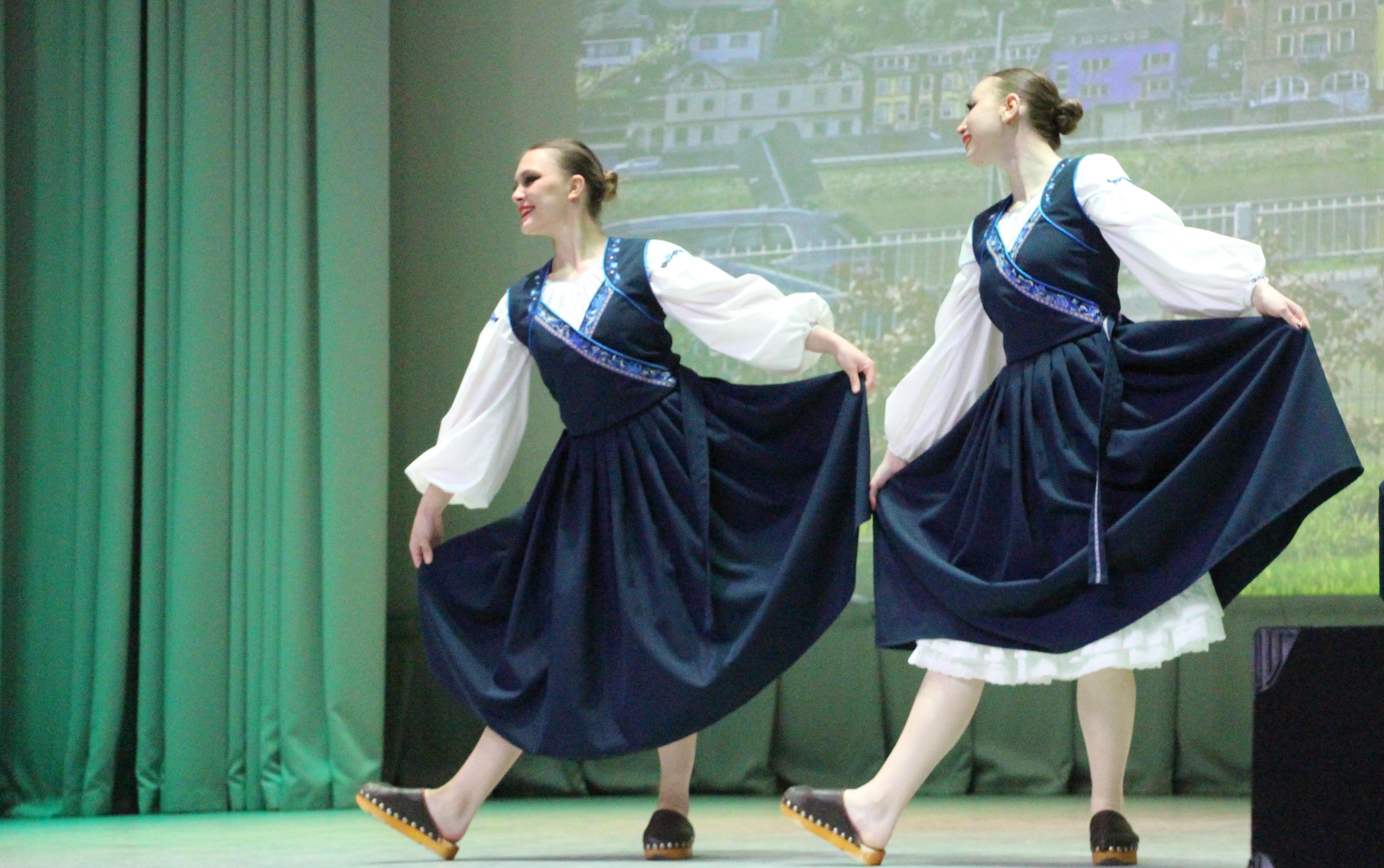 ФОТО к новости: Культура объединяет: в Новосибирске прошла конференция, посвященная дружбе народов  