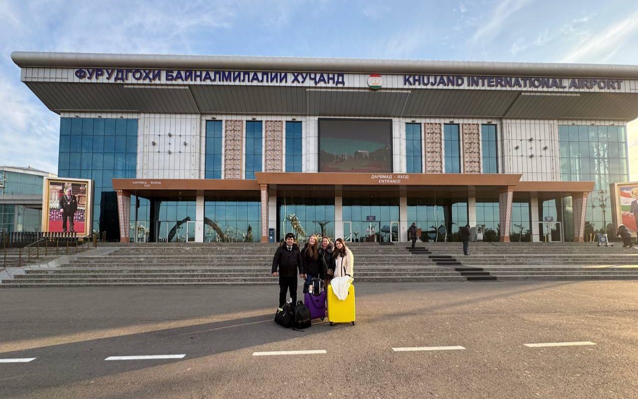 ФОТО к новости: Студенты НГПУ участвуют в проекте «Российский учитель за рубежом» 