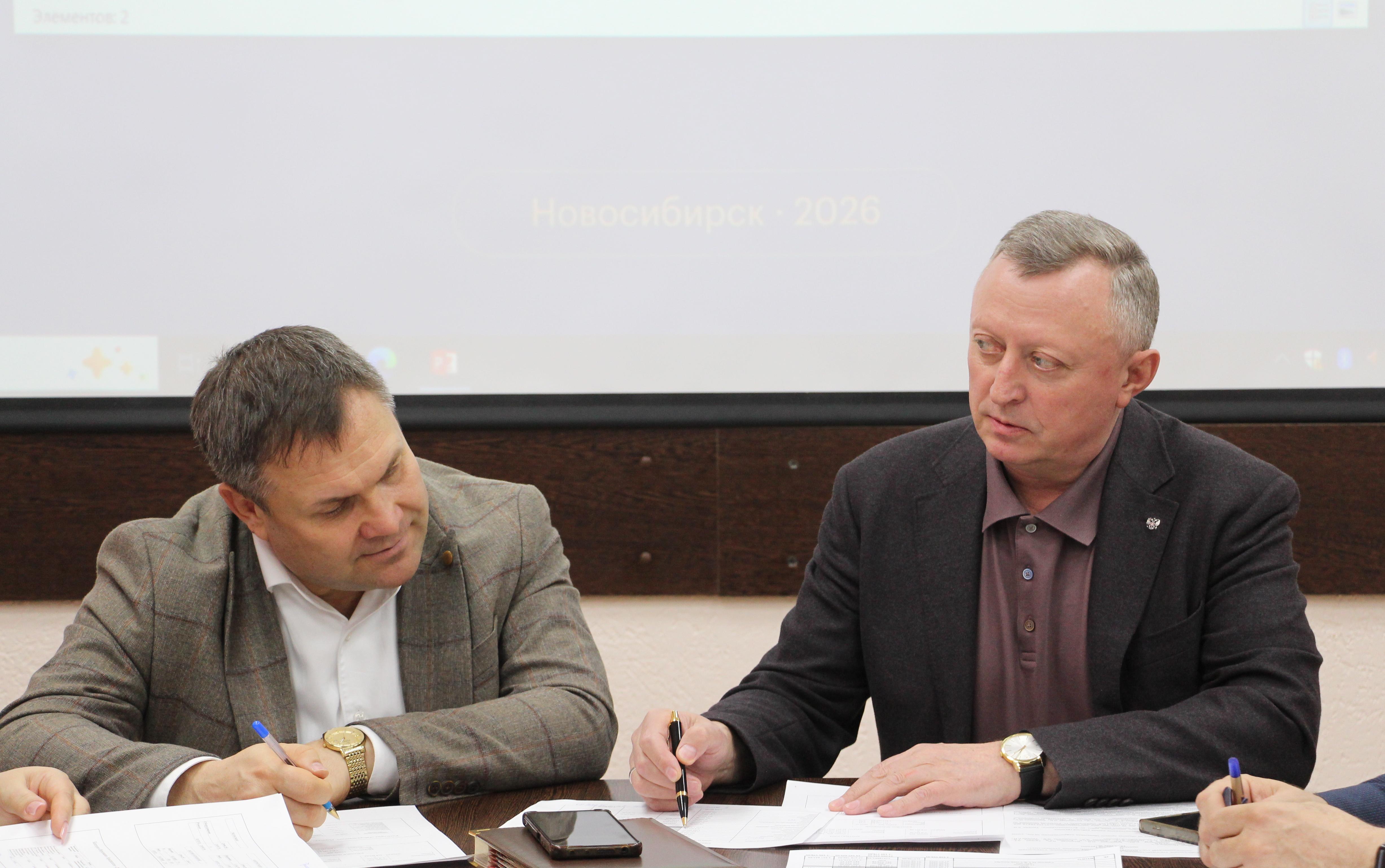 ФОТО к новости: Обновление инфраструктуры НГПУ – дело всего коллектива