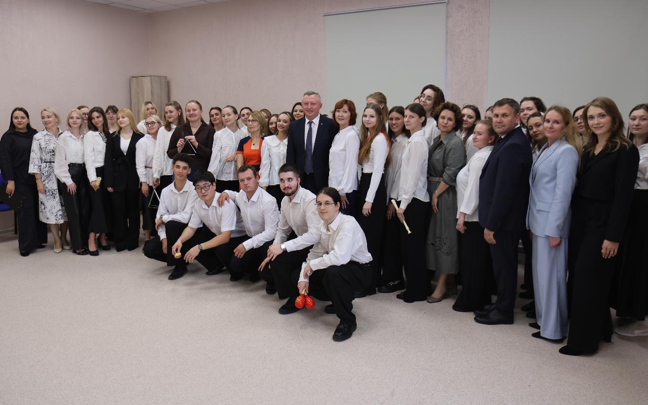 ФОТО к новости: Здесь рождаются мелодии: в ИКиМП НГПУ открылась «Лаборатория музыки»