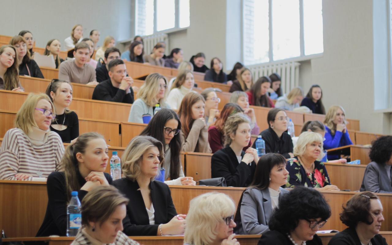 ФОТО к новости: Дневник ПедСибири. Психологическая устойчивость как навык: эксперты НГПУ о вызовах современного образования