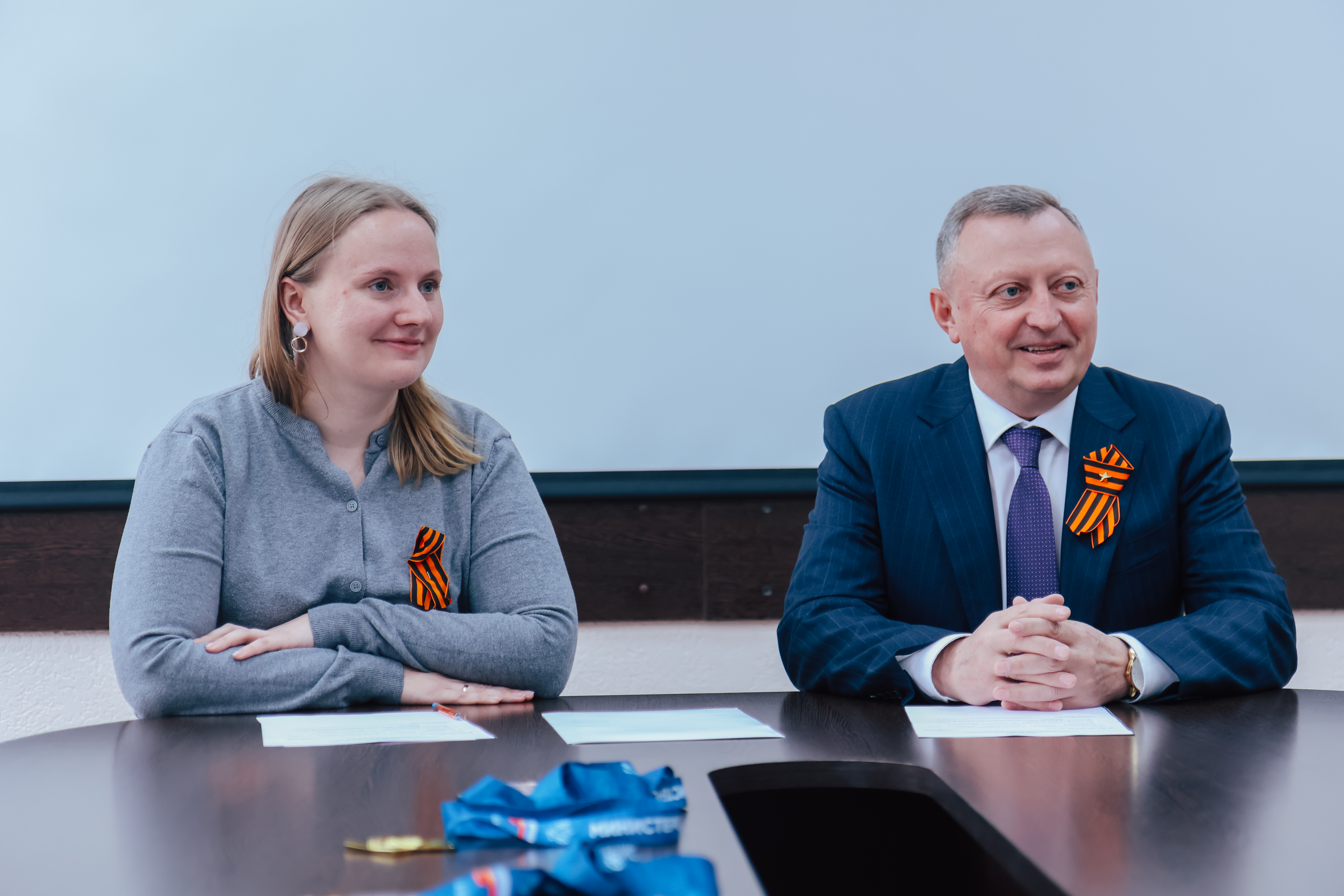 ФОТО к новости: Ректор НГПУ встретился со студентками — чемпионками России по спортивной аэробике
