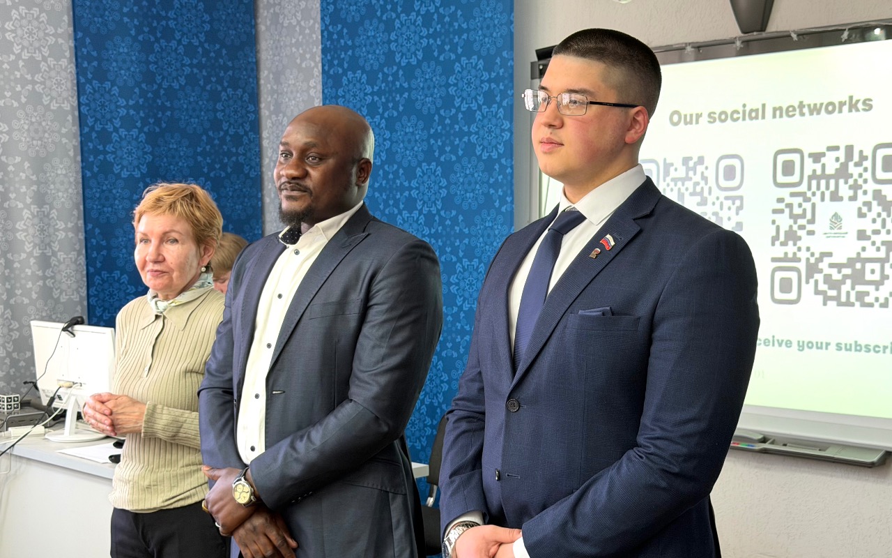 ФОТО к новости: В НГПУ прошла открытая лекция «Африка без мифов»