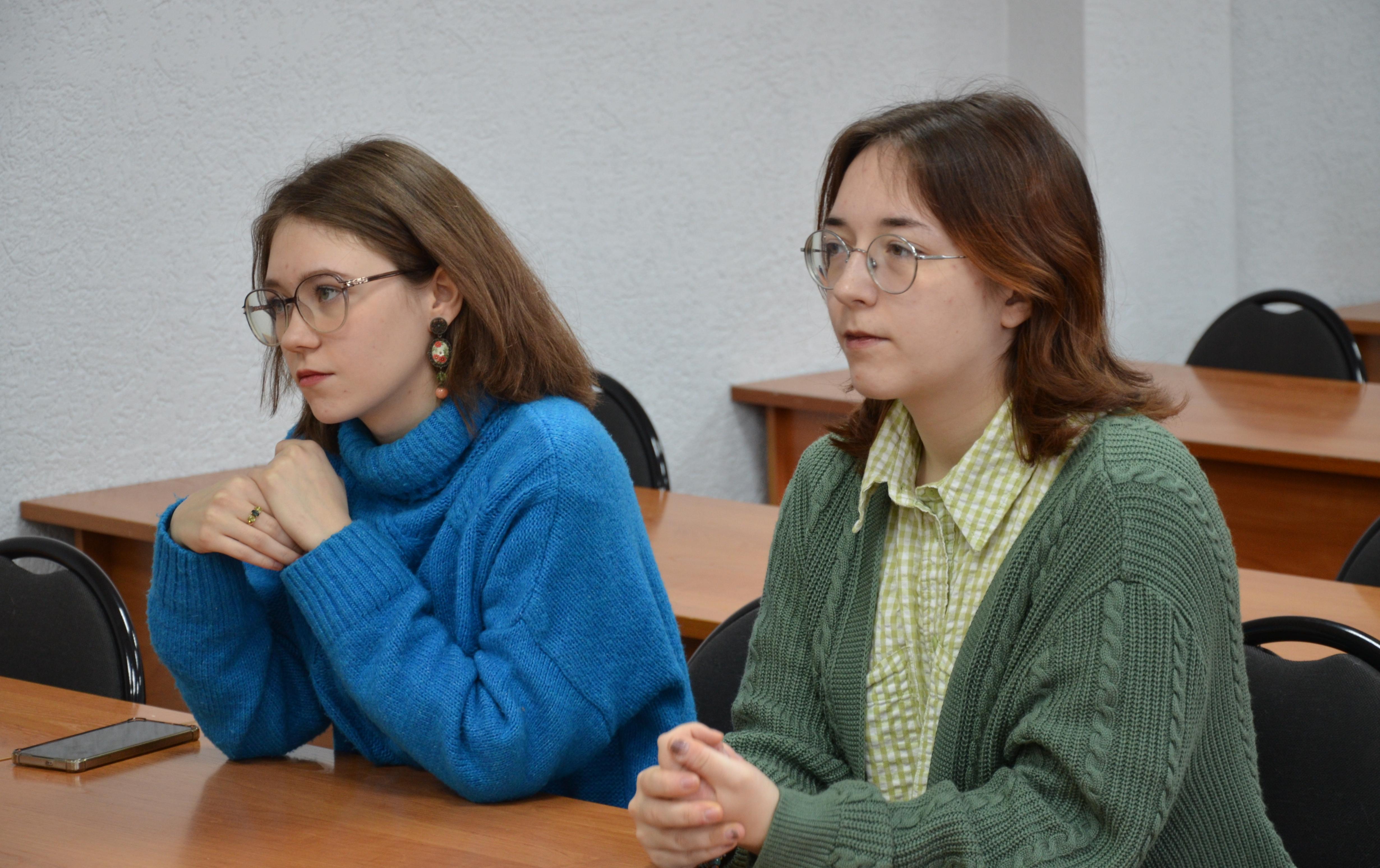 ФОТО к новости: Космос Эльвиры Горюхиной: в НГПУ прошли чтения в память журналиста и педагога