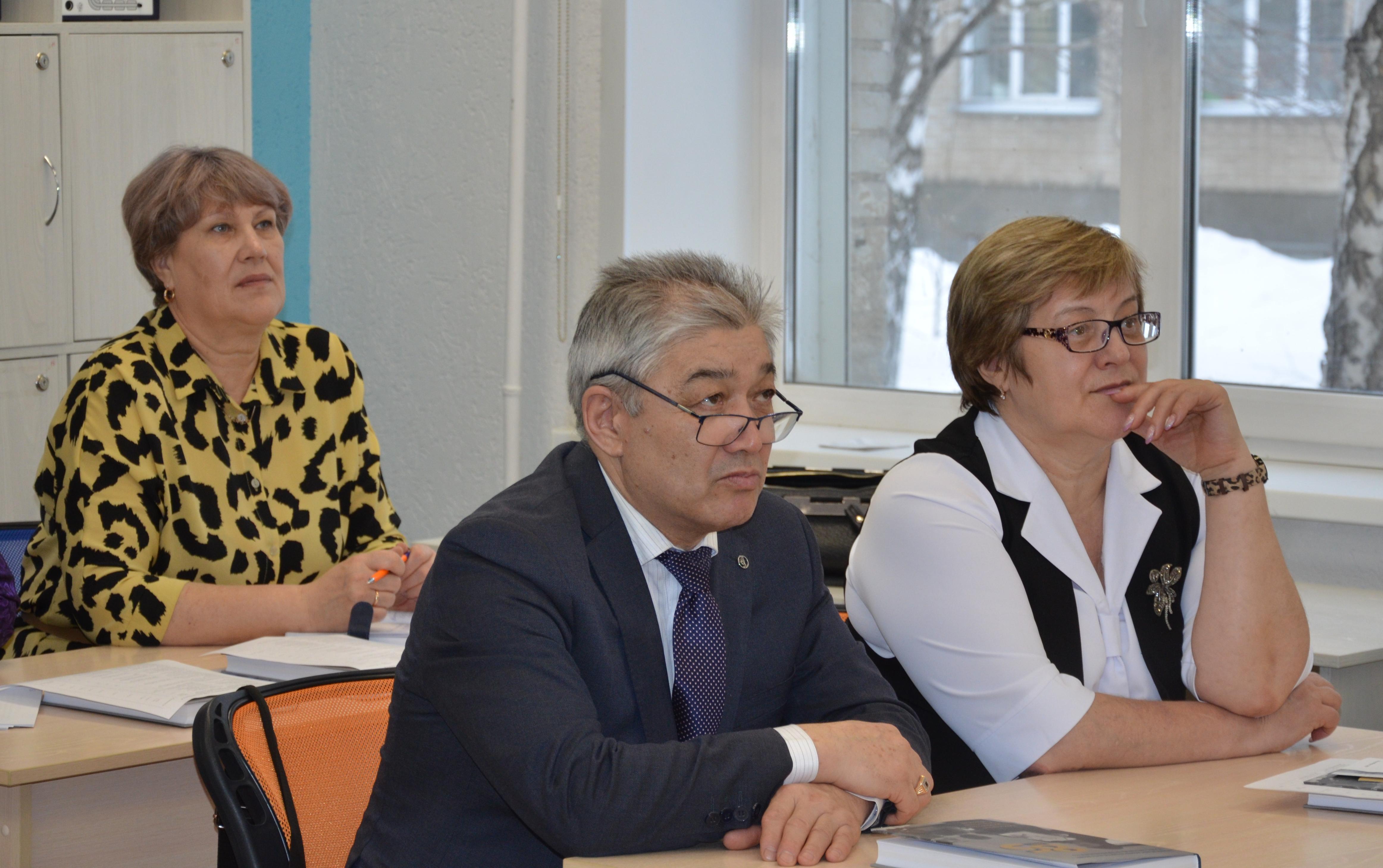 ФОТО к новости: День Краснозёрского и Убинского районов прошел в НГПУ