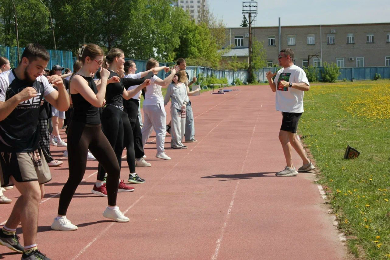 Зарядка с чемпионом