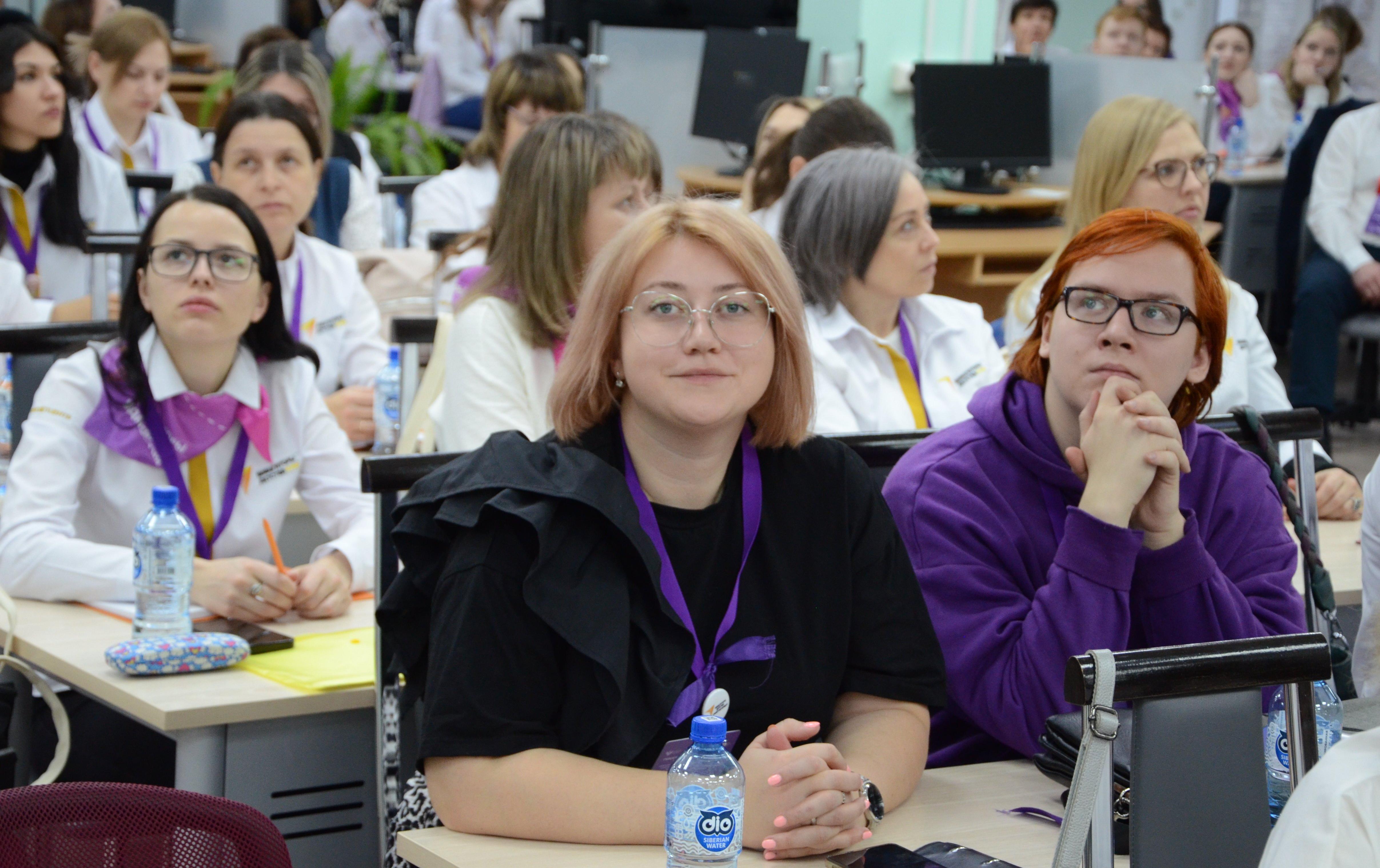 ФОТО к новости: Обучение советников по воспитанию: решаем большие задачи