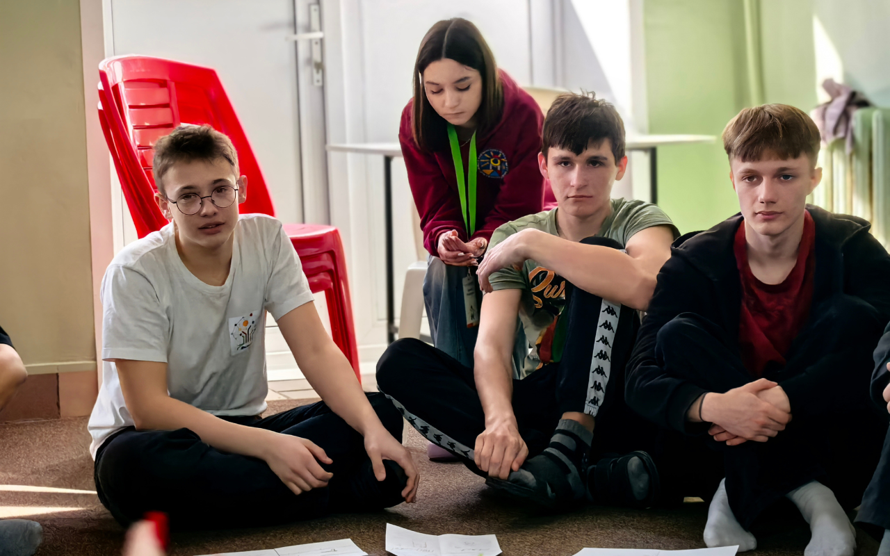 ФОТО к новости: День НГПУ на смене «Педагогические горизонты»: школьники погрузились в профессию педагога