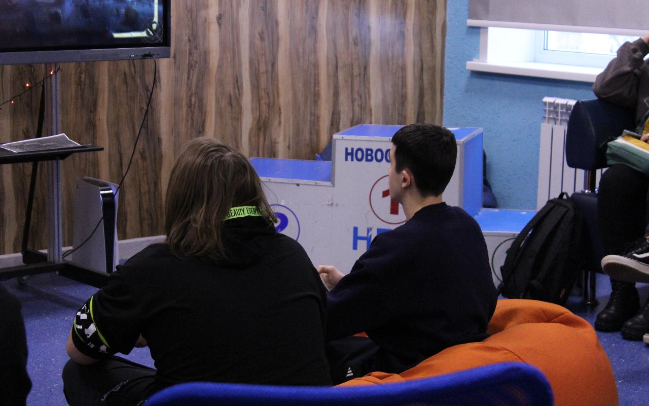 ФОТО к новости: Это вам не игрушки: в технопарке НГПУ прошел киберспортивный турнир 