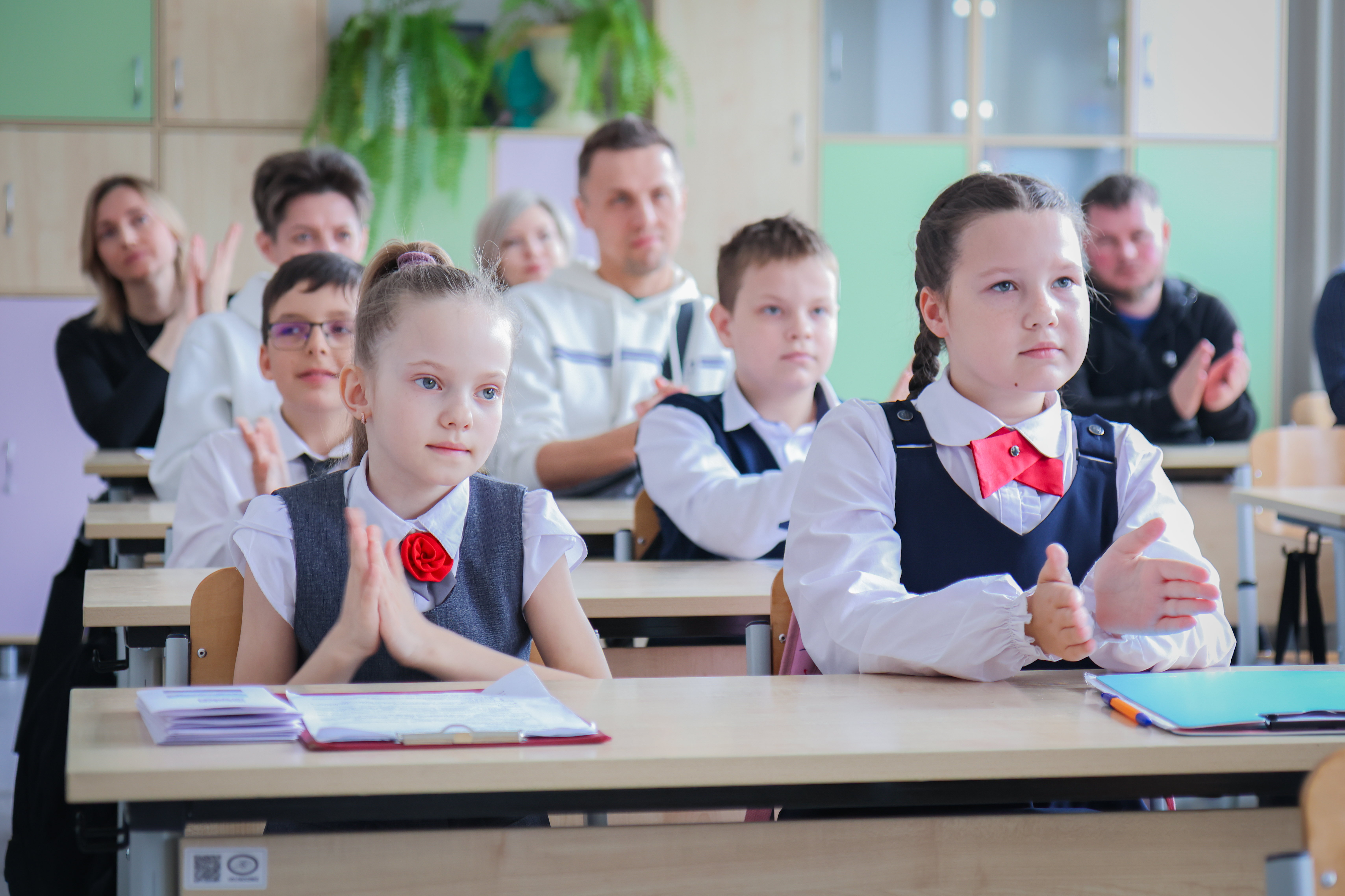 ФОТО к новости: В Институте детства НГПУ прошёл городской конкурс исследовательских проектов младших школьников «Моё первое открытие»