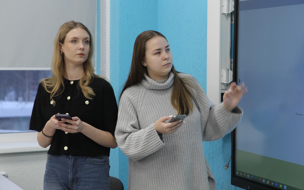 ФОТО к новости: Мультимедийный экзамен: студенты-журналисты представили свои творческие проекты медиаэкспертам