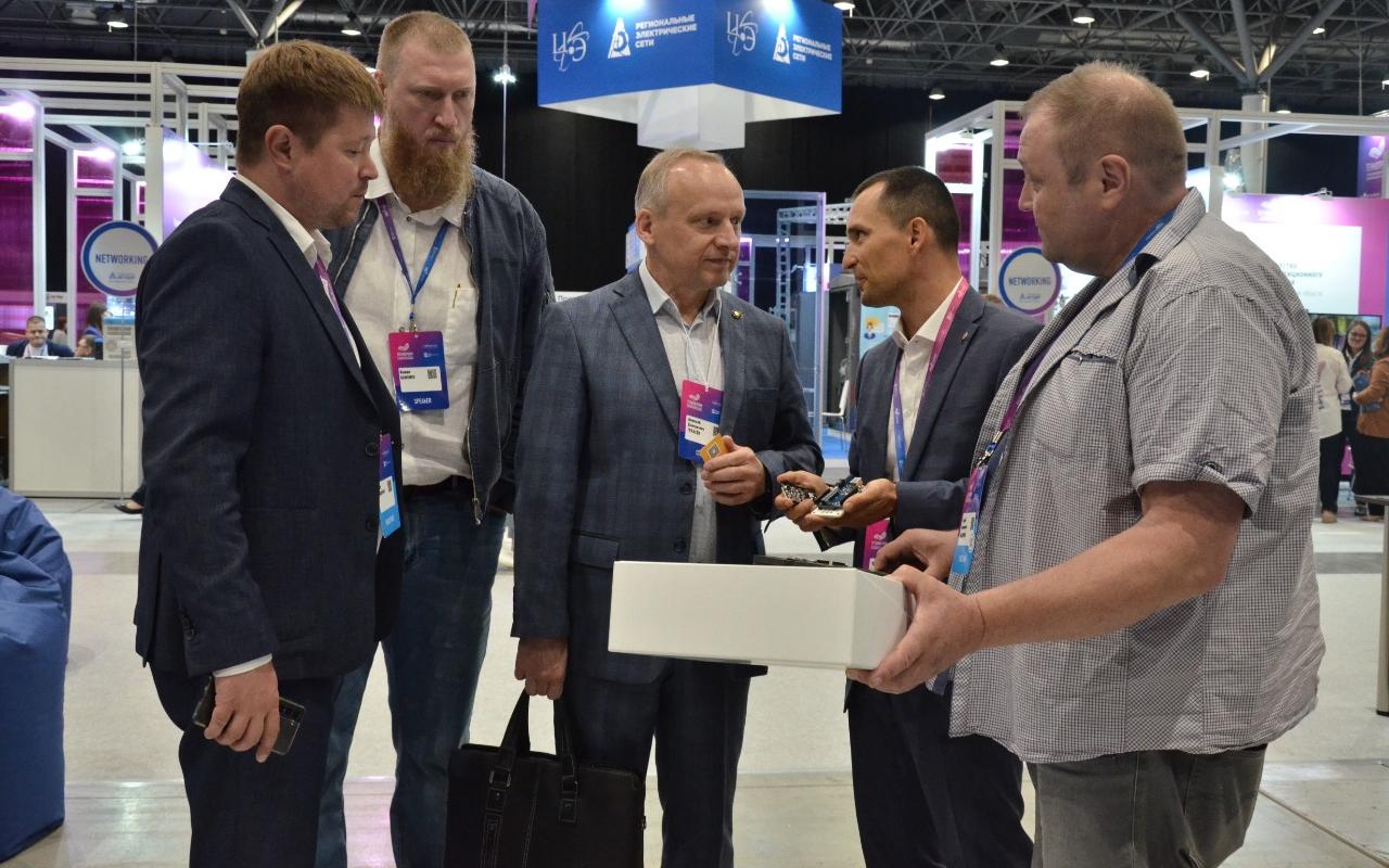 ФОТО к новости: НГПУ начинает сотрудничество с российской IT-компанией Омега